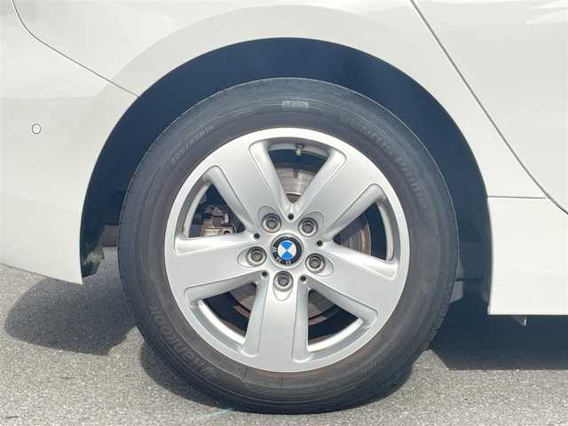 ＢＭＷ １１８ｉ プレイ 香川県 2020(令2)年 2.9万km アルピンホワイトⅢ ディスプレイオーディオ/Bluetooth/ワイヤレス充電/スマートキー/インテリジェントセーフティー/レーンキープアシスト/ブラインドスポットモニター/コーナーセンサー/純正16インチアルミ/D席パワーシート/バックカメラ/アイドリングストップ