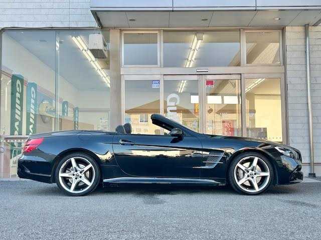 メルセデス・ベンツ ＳＬ４００ 埼玉県 2017(平29)年 5.4万km オブシディアンブラック メーカーナビ/バックカメラ/レーダーセーフティパッケージ/レザーシート/ETC/レーダークルーズコントロール/パワーシート/シートヒーター/プッシュスタート/取扱説明書/スペアキー