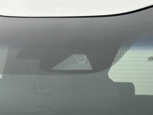 ホンダ フリード G ブラックスタイル 道央・札幌 2024(令6)年 1.4万km プラチナホワイトパール ・4WD/・衝突被害軽減ブレーキ/・レーンキープアシスト/・レーダークルーズコントロール/・コーナーセンサー/・社外ナビ/・バックカメラ/・Bluetooth/・両側パワースライドドア/・シートヒーター/・スマートキー/・プッシュスタート/・オートライト