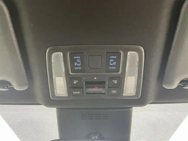 トヨタ ノア S－G 埼玉県 2025(令7)年 0.3万km アティチュードブラックマイカ 純正ナビ/(Bluetooth/CD/DVD/USB/AM/FM)/地デジフルセグ/バックカメラ/ETC2.0/アダプティブクルーズコントロール/車線逸脱警報/衝突軽減ブレーキ/クリアランスソナー/オートマチックハイビーム/電子パーキングシステム/ブレーキホールド/ドライブモードセレクト/前席シートヒーター/ウィンカーミラー/電動格納ミラー/フロントフォグランプ/ロールサンシェード/プッシュスタート/純正フロアマット/純正ドアバイザー/純正16インチアルミホイール