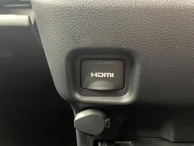 トヨタ ノア S－G 埼玉県 2025(令7)年 0.3万km アティチュードブラックマイカ 純正ナビ/(Bluetooth/CD/DVD/USB/AM/FM)/地デジフルセグ/バックカメラ/ETC2.0/アダプティブクルーズコントロール/車線逸脱警報/衝突軽減ブレーキ/クリアランスソナー/オートマチックハイビーム/電子パーキングシステム/ブレーキホールド/ドライブモードセレクト/前席シートヒーター/ウィンカーミラー/電動格納ミラー/フロントフォグランプ/ロールサンシェード/プッシュスタート/純正フロアマット/純正ドアバイザー/純正16インチアルミホイール