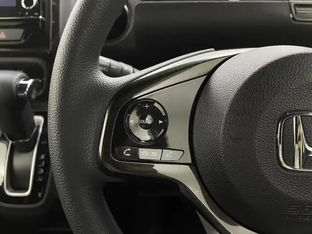 ホンダ Ｎ ＢＯＸ カスタム G L ホンダセンシング 福島県 2020(令2)年 2.9万km プラチナホワイトパール ４WD/純正9インチナビ/【AM/FM/CD/Bluetooth/フルセグTV/USB】/バックカメラ/ETC/片側パワースライドドア/ホンダセンシング/・衝突軽減ブレーキ/・クルーズコントロール（追従有）/・車線逸脱警報機能/・レーンキープアシスト/シートヒーター/プッシュスタート/スマートキー/スペアキー/オートライト/LEDヘッドライド
