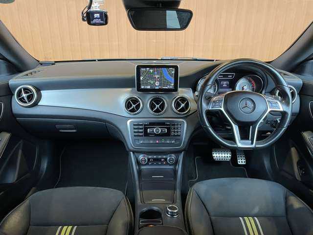 メルセデス・ベンツ ＣＬＡ２５０ エディション1 愛知県 2013(平25)年 8.8万km ポーラシルバー レーダーセーフティパッケージ /純正ナビ /フルセグTV /バックカメラ /CD/DVD再生/Bluetooth /ブラインドスポットアシスト /ディストロニックプラス /シートヒーター /エディション1専用シート /純正17インチブラックアルミ /ETC
