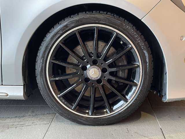 メルセデス・ベンツ ＣＬＡ２５０ エディション1 愛知県 2013(平25)年 8.8万km ポーラシルバー レーダーセーフティパッケージ /純正ナビ /フルセグTV /バックカメラ /CD/DVD再生/Bluetooth /ブラインドスポットアシスト /ディストロニックプラス /シートヒーター /エディション1専用シート /純正17インチブラックアルミ /ETC