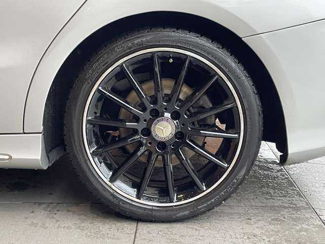 メルセデス・ベンツ ＣＬＡ２５０ エディション1 愛知県 2013(平25)年 8.8万km ポーラシルバー レーダーセーフティパッケージ /純正ナビ /フルセグTV /バックカメラ /CD/DVD再生/Bluetooth /ブラインドスポットアシスト /ディストロニックプラス /シートヒーター /エディション1専用シート /純正17インチブラックアルミ /ETC