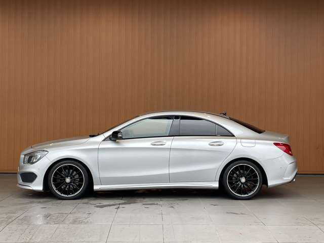 メルセデス・ベンツ ＣＬＡ２５０ エディション1 愛知県 2013(平25)年 8.8万km ポーラシルバー レーダーセーフティパッケージ /純正ナビ /フルセグTV /バックカメラ /CD/DVD再生/Bluetooth /ブラインドスポットアシスト /ディストロニックプラス /シートヒーター /エディション1専用シート /純正17インチブラックアルミ /ETC