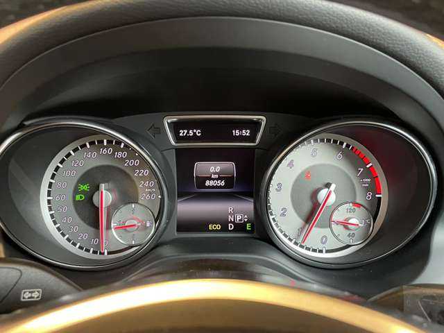 メルセデス・ベンツ ＣＬＡ２５０ エディション1 愛知県 2013(平25)年 8.8万km ポーラシルバー レーダーセーフティパッケージ /純正ナビ /フルセグTV /バックカメラ /CD/DVD再生/Bluetooth /ブラインドスポットアシスト /ディストロニックプラス /シートヒーター /エディション1専用シート /純正17インチブラックアルミ /ETC