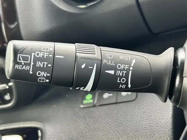 ホンダ Ｎ ＢＯＸ カスタム L 福岡県 2021(令3)年 2.8万km ミッドナイトブルービームM ワンオーナー/純正ナビ（VXU-217NBi）/（AM/FM/BT/CD/DVD/フルセグTV）/バックカメラ/クルーズコントロール/フリップダウンモニター/クリアランスソナー/ETC/前後ドライブレコーダー/前席シートヒーター/両側パワースライドドア/USB入力端子/純正14インチアルミホイール/純正フロアマット/ステアリングスイッチ/オートライト/プッシュスタート/レーンキープアシスト/衝突被害軽減システム/スペアキー×１/取扱説明書/保証書