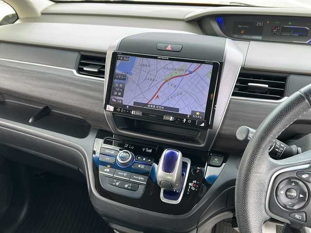 ホンダ フリード ハイブリット EX 岐阜県 2019(平31)年 5.7万km プレミアムクリスタルレッドM 登録時走行距離：56253km/９インチナビ/バックカメラ/フルセグテレビ・Bluetooth・CD・DVD・HDMI・USB/両側パワースライドドア/レーンキープアシスト/ETC/ハーフレザーシート/前席シートヒーター/ドライブレコーダー/ウォークスルー/オートライト/純正15インチアルミホイール/プッシュスタート/スマートキー/スペアキー/LEDヘッドライト/オートライト