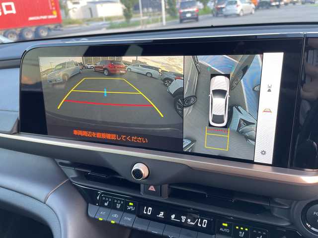 トヨタ クラウン クロスオーバー RS ランドスケープ 愛知県 2024(令6)年 0.1万km グレーⅡ トヨタセーフティセンス/純正12.3型ディズプレイオーディオナビ/三眼LEDヘッドライト/全方位カメラ/本革レザー/レーダークルーズコントロール/シートヒーター/エアシート/バックカメラ/電動リアゲート/パワーシート/ヘッドアップディスプレイ/コーナーセンサー/純正アルミホイール/ETC2.0/ブラインドスポットモニター/４WD/パドルシフト/ステアリングヒーター/インテリジェントミラー/レーンキープアシスト/オートマチックハイビーム/ワイヤレス充電器/ステアリングスイッチ/スマートキー/プッシュスタート