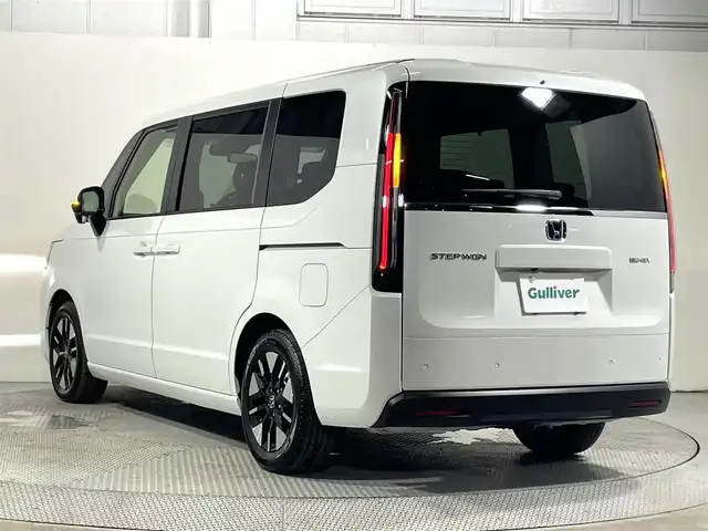 ホンダ ステップワゴン eHEV エアー EX 大阪府 2025(令7)年 0.1千km プラチナホワイトパール 未使用車　純正大型ナビＴＶ　ホンダセンシング　衝突軽減　両側パワスラ　シートヒーター　バックカメラ　オートマチックハイビーム　ＬＥＤヘッドライト　レーンアシスト　アイドリングストップ　電動リアゲート