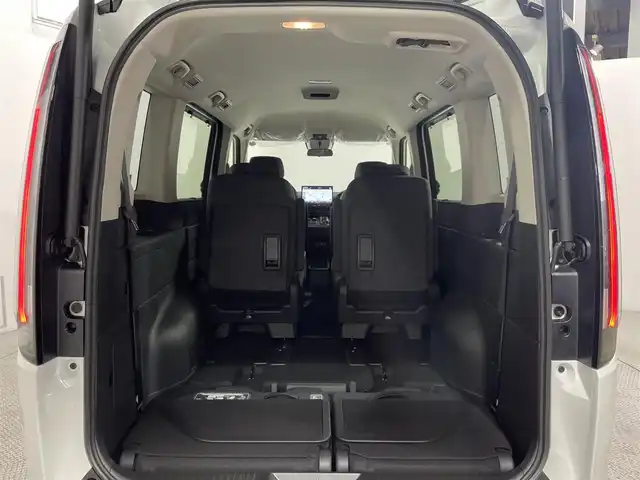 ホンダ ステップワゴン eHEV エアー EX 大阪府 2025(令7)年 0.1千km プラチナホワイトパール 未使用車　純正大型ナビＴＶ　ホンダセンシング　衝突軽減　両側パワスラ　シートヒーター　バックカメラ　オートマチックハイビーム　ＬＥＤヘッドライト　レーンアシスト　アイドリングストップ　電動リアゲート