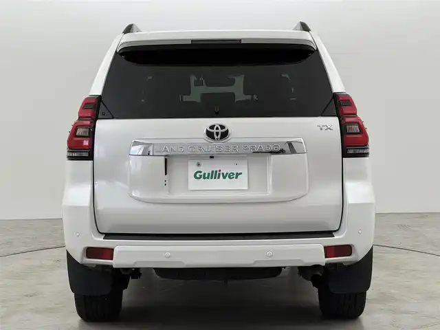 トヨタ ランドクルーザー プラド TX Lパッケージ 福岡県 2022(令4)年 3.4万km ホワイトパールクリスタルシャイン ムーンルーフ/７人乗り　/アルパインナビ／フルセグＴＶ　/バックカメラ　/ＥＴＣ　/ドラレコ　/トヨタセーフティセンス　/アクセル踏み間違い防止　/シートベンチレーション／ヒーター　/パワーシート　/純正１９インチＡＷ