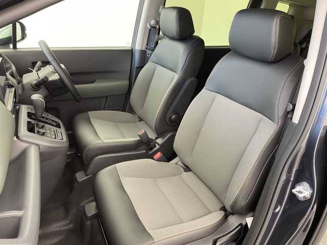 ホンダ フリード ハイブリット e:HEV クロスター 岐阜県 2025(令7)年 0.1千km メテオロイドグレーメタリック 純正9インチナビ/フルセグ/BT/USB/AppleCarPlay/バックカメラ/両側パワースライドドア/ハーフレザーシート/シートヒーター/革巻きステアリング/ステアリングスイッチ/レーダークルーズコントロール/コーナーセンサー/衝突軽減ブレーキ/レーンキープ/LEDヘッドライト