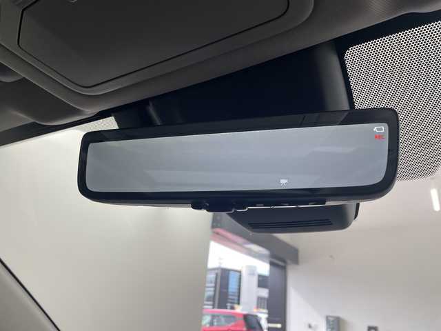 トヨタ ＲＡＶ４ ハイブリッドG 群馬県 2024(令6)年 0.5万km プラチナホワイトパールマイカ サンルーフ　モデリスタエアロ　純正１０．５型ナビ　全周囲カメラ　シートベンチレーション　アダプティブクルーズコントロール　衝突被害軽減ブレーキ　ＢＳＭ　ＬＥＤ　ＥＴＣ２．０　スマートキー　禁煙車