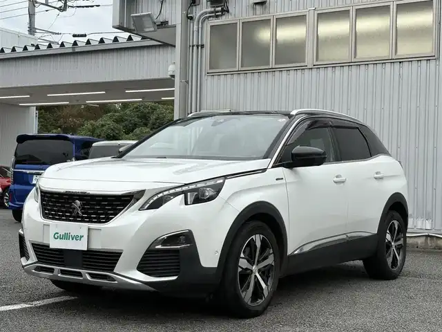 プジョー ３００８ GT ブルー HDi 大阪府 2021(令3)年 2.7万km BLANC NACRE ユーザー買取車両/純正ナビ/[AM/FM/BT/TV]/純正18インチAW/純正LEDヘッドライト/クルーズコントロール/アイドリンクストップ/スマートキー/スペアキー×１/MTモード付AT/ドライブレコーダー/車外カメラ(バック、サイド)/USB入力端子/ETC/電動理アゲート/パワーシート(運転席)/ハーフレザーシート/シートヒーター/横滑り防止装置/レーンアシスト/ダウンヒルアシストコントロール/コーナーセンサー/アドバンストグリップコントロール/保証書/取扱説明書