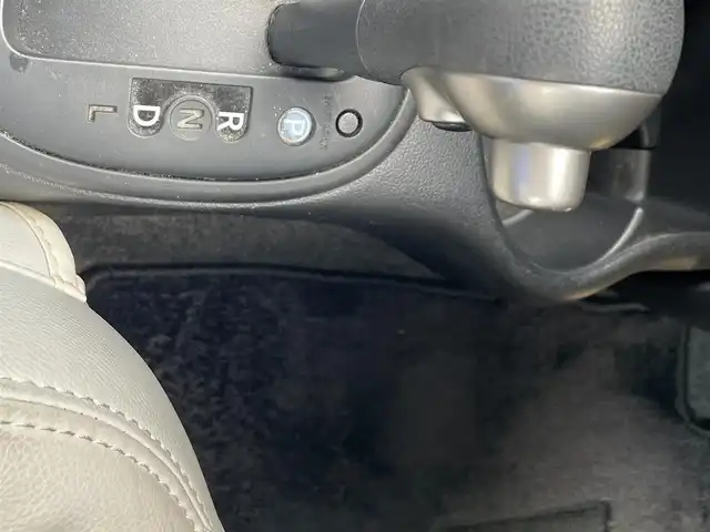 ミツオカ ビュート 愛知県 2013(平25)年 9.3万km 緑 プッシュスタート　/ＣＤ　/ＡＭ／ＦＭラジオ　/ＡＵＸ　/アイドリングストップ　/電動格納ミラー　/純正フロアマット　/シートカバー