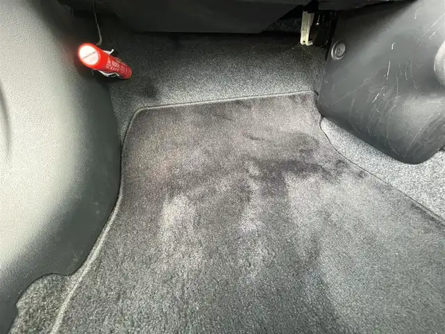 ミツオカ ビュート 愛知県 2013(平25)年 9.3万km 緑 プッシュスタート　/ＣＤ　/ＡＭ／ＦＭラジオ　/ＡＵＸ　/アイドリングストップ　/電動格納ミラー　/純正フロアマット　/シートカバー