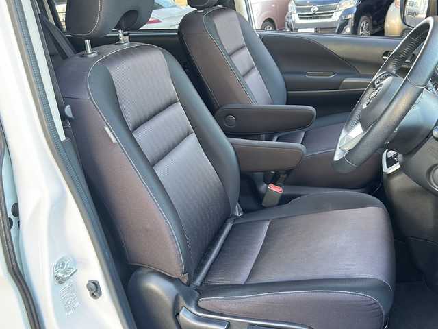 日産 セレナ ハイウェイスター プロパイロットED 宮崎県 2017(平29)年 12.5万km ブリリアントホワイトパール 純正メモリーナビ MM316D-W/（ＡＭ/ＦＭ/ＣＤ/ＤＶＤ/ＤＴＶ/ＢＴ)/レーダークルーズコントロール　/バックカメラ　/ＥＴＣ　/両側パワースライド　/ウォークスルー　/オートライト　/衝突被害軽減システム　/純正アルミホイール/コーナーセンサー前後/横滑り防止装置/社外フロアマット/スペアキー