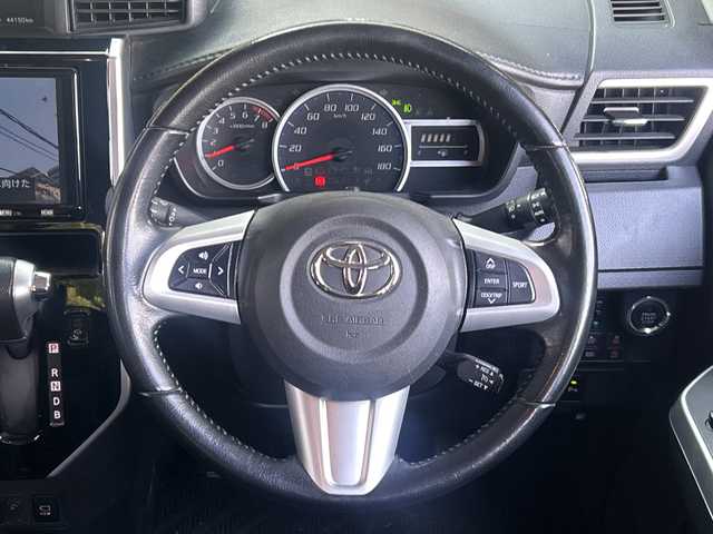 トヨタ タンク カスタムG－T 埼玉県 2018(平30)年 4.5万km マゼンタベリーマイカM スマートアシスト/純正9インチSDナビ/　　CD/DVD/BT/フルセグ/全方位カメラ/クルーズコントロール/両側パワースライドドア/LEDオートライト/純正15インチアルミホイール/シートヒーター/ステアリングスイッチ/コーナーセンサー/2列目サンシェード/スマートキー2本/ビルトインETC/禁煙車