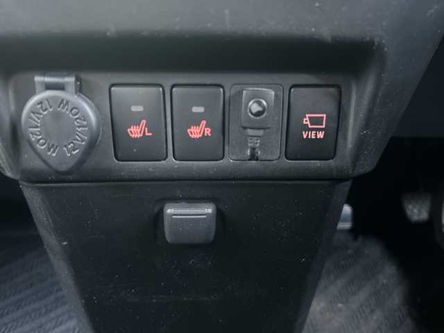 トヨタ タンク カスタムG－T 埼玉県 2018(平30)年 4.5万km マゼンタベリーマイカM スマートアシスト/純正9インチSDナビ/　　CD/DVD/BT/フルセグ/全方位カメラ/クルーズコントロール/両側パワースライドドア/LEDオートライト/純正15インチアルミホイール/シートヒーター/ステアリングスイッチ/コーナーセンサー/2列目サンシェード/スマートキー2本/ビルトインETC/禁煙車