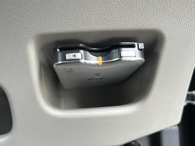 ダイハツ キャスト スタイル X SAⅡ 岐阜県 2016(平28)年 3.5万km ブラックマイカメタリック 登録時走行距離35099km/社外ナビ/バックモニター/フルセグテレビ/ETC/ドライブレコーダー/プッシュスタート/スマートキー/スペアキー/禁煙車/コーナーセンサー/社外フロアマット/Bluetooth接続/ドアバイザー