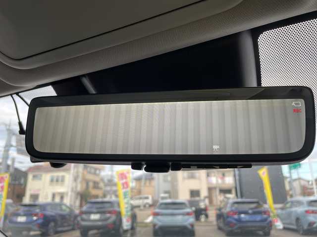 トヨタ ＲＡＶ４ ハイブリッドG 石川県 2024(令6)年 1.8万km パール ４ＷＤ　純正１０．５型ナビ　フルセグＴＶ　全方位カメラ　ＬＥＤヘッドライト　ＴＲＤエアロ　革シート　デジタルミラー　ブラインドスポットモニター　パワーバックドア　純正アルミ　ＥＴＣ２．０　ドラレコ