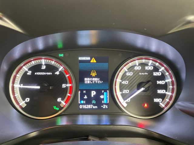 三菱 デリカＤ：５ 道央・札幌 2023(令5)年 1.7万km グラファイトグレーメタリック/ブラックマイカ ・4WD/・純正ナビ  CD/DVD/SD/USB/BT/・アラウンドビューモニター/・両側パワースライドドア/・レーダークルーズコントロール/・ブラインドスポットモニター/・パワーバックドア/・シートヒーター/・社外前方ドライブレコーダー/・ステアリングスイッチ/ヒーター/・LEDオートライト/オートマチックハイビーム/・フォグランプ/・E-Assist/・衝突被害軽減ブレーキ/・ETC/・レインセンサー/・ドアバイザー/・電動格納ミラー/ウィンカーミラー/・スマートキー/スペアキー