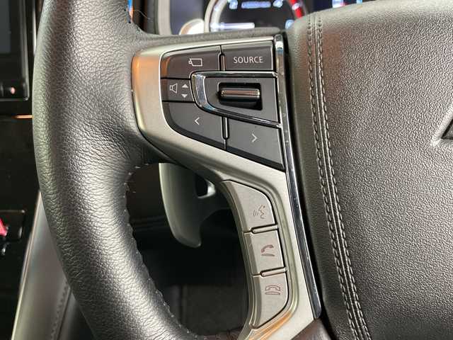 三菱 デリカＤ：５ 道央・札幌 2023(令5)年 1.7万km グラファイトグレーメタリック/ブラックマイカ ・4WD/・純正ナビ  CD/DVD/SD/USB/BT/・アラウンドビューモニター/・両側パワースライドドア/・レーダークルーズコントロール/・ブラインドスポットモニター/・パワーバックドア/・シートヒーター/・社外前方ドライブレコーダー/・ステアリングスイッチ/ヒーター/・LEDオートライト/オートマチックハイビーム/・フォグランプ/・E-Assist/・衝突被害軽減ブレーキ/・ETC/・レインセンサー/・ドアバイザー/・電動格納ミラー/ウィンカーミラー/・スマートキー/スペアキー