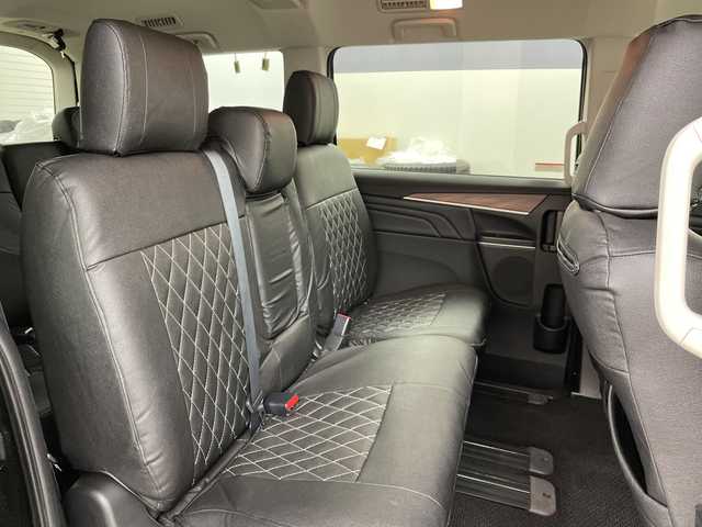 三菱 デリカＤ：５ 道央・札幌 2023(令5)年 1.7万km グラファイトグレーメタリック/ブラックマイカ ・4WD/・純正ナビ  CD/DVD/SD/USB/BT/・アラウンドビューモニター/・両側パワースライドドア/・レーダークルーズコントロール/・ブラインドスポットモニター/・パワーバックドア/・シートヒーター/・社外前方ドライブレコーダー/・ステアリングスイッチ/ヒーター/・LEDオートライト/オートマチックハイビーム/・フォグランプ/・E-Assist/・衝突被害軽減ブレーキ/・ETC/・レインセンサー/・ドアバイザー/・電動格納ミラー/ウィンカーミラー/・スマートキー/スペアキー