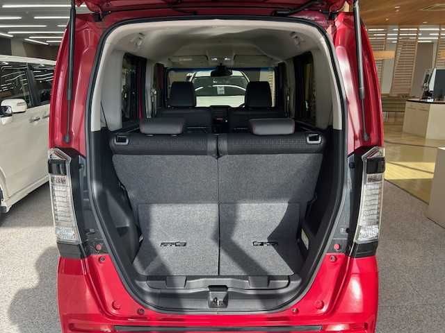 ホンダ Ｎ ＢＯＸ カスタム G ターボSSパッケージ 高知県 2017(平29)年 10万km 赤／黒 (株)IDOMが運営する【じしゃロン高知店】の自社ローン専用車両になります。こちらは現金またはオートローンご利用時の価格です。自社ローンご希望の方は別途その旨お申付け下さい