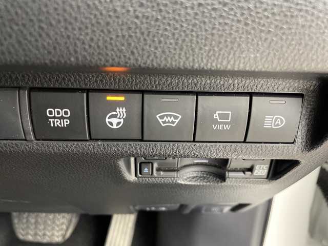 トヨタ ＲＡＶ４ アドベンチャー オフロードPKGⅡ 群馬県 2023(令5)年 3.6万km スーパーホワイトⅡ 禁煙車　純正１０．５インチディスプレイオーディオ　全方位カメラ　デジタルインナーミラー　レーダークルーズコントロール　４WD　ルーフレール　ステアリングスイッチ　ハンドルヒーター　シートエアコン