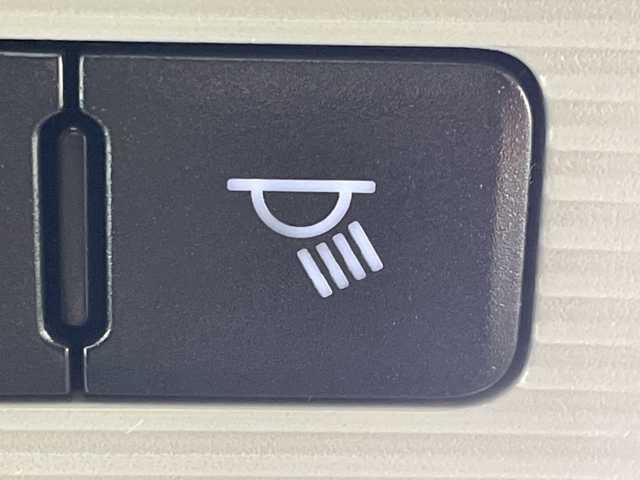 トヨタ ＲＡＶ４ アドベンチャー オフロードPKGⅡ 群馬県 2023(令5)年 3.6万km スーパーホワイトⅡ 禁煙車　純正１０．５インチディスプレイオーディオ　全方位カメラ　デジタルインナーミラー　レーダークルーズコントロール　４WD　ルーフレール　ステアリングスイッチ　ハンドルヒーター　シートエアコン