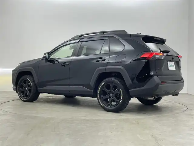 トヨタ ＲＡＶ４ アドベンチャー オフロードPKG 埼玉県 2021(令3)年 6.8万km アティチュードブラックマイカ ４WD/デジタルインナーミラー/純正９インチディスプレイオーディオナビ/DTV/BT/USB/トヨタセーフティーセンス/ブラインドスポットモニター/レーダークルーズコントロール/バックカメラ/ルーフレール/黒革シート/パワーシート/ドアバイザー/ドライブレコーダー前後/オートハイビーム/LEDオートライト/ビルトインETC/ＴＯＹＯＴＡグリル