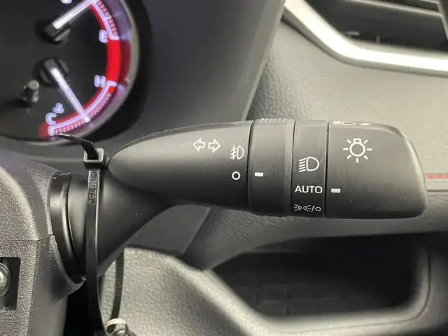 トヨタ ＲＡＶ４ アドベンチャー オフロードPKG 埼玉県 2021(令3)年 6.8万km アティチュードブラックマイカ ４WD/デジタルインナーミラー/純正９インチディスプレイオーディオナビ/DTV/BT/USB/トヨタセーフティーセンス/ブラインドスポットモニター/レーダークルーズコントロール/バックカメラ/ルーフレール/黒革シート/パワーシート/ドアバイザー/ドライブレコーダー前後/オートハイビーム/LEDオートライト/ビルトインETC/ＴＯＹＯＴＡグリル