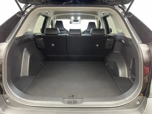 トヨタ ＲＡＶ４ アドベンチャー オフロードPKG 埼玉県 2021(令3)年 6.8万km アティチュードブラックマイカ ４WD/デジタルインナーミラー/純正９インチディスプレイオーディオナビ/DTV/BT/USB/トヨタセーフティーセンス/ブラインドスポットモニター/レーダークルーズコントロール/バックカメラ/ルーフレール/黒革シート/パワーシート/ドアバイザー/ドライブレコーダー前後/オートハイビーム/LEDオートライト/ビルトインETC/ＴＯＹＯＴＡグリル