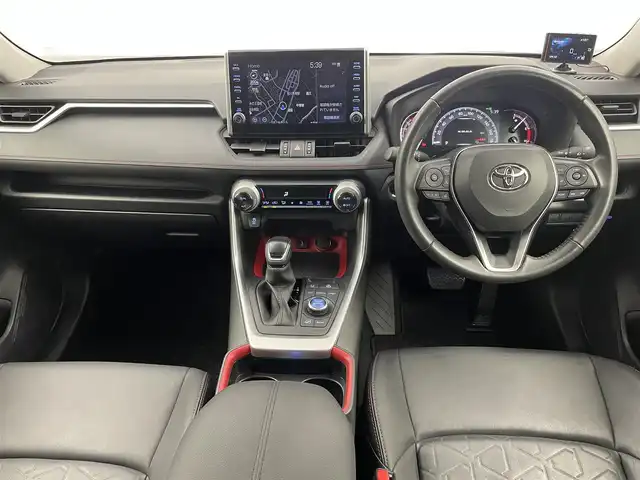 トヨタ ＲＡＶ４ アドベンチャー オフロードPKG 埼玉県 2021(令3)年 6.8万km アティチュードブラックマイカ ４WD/デジタルインナーミラー/純正９インチディスプレイオーディオナビ/DTV/BT/USB/トヨタセーフティーセンス/ブラインドスポットモニター/レーダークルーズコントロール/バックカメラ/ルーフレール/黒革シート/パワーシート/ドアバイザー/ドライブレコーダー前後/オートハイビーム/LEDオートライト/ビルトインETC/ＴＯＹＯＴＡグリル