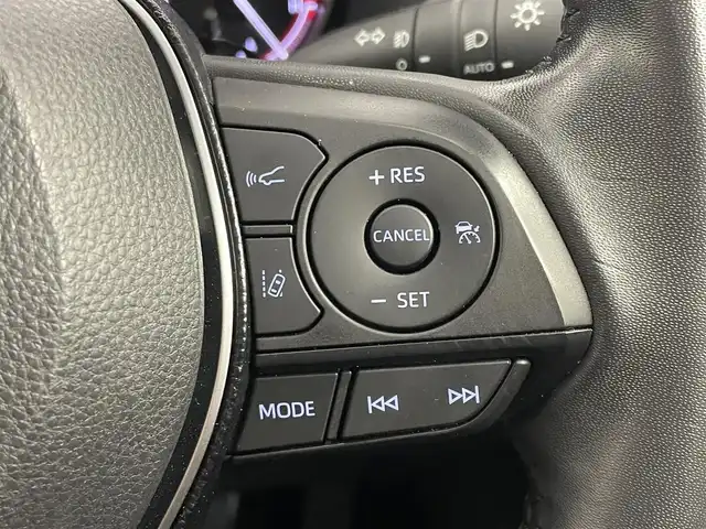 トヨタ ＲＡＶ４ アドベンチャー オフロードPKG 埼玉県 2021(令3)年 6.8万km アティチュードブラックマイカ ４WD/デジタルインナーミラー/純正９インチディスプレイオーディオナビ/DTV/BT/USB/トヨタセーフティーセンス/ブラインドスポットモニター/レーダークルーズコントロール/バックカメラ/ルーフレール/黒革シート/パワーシート/ドアバイザー/ドライブレコーダー前後/オートハイビーム/LEDオートライト/ビルトインETC/ＴＯＹＯＴＡグリル