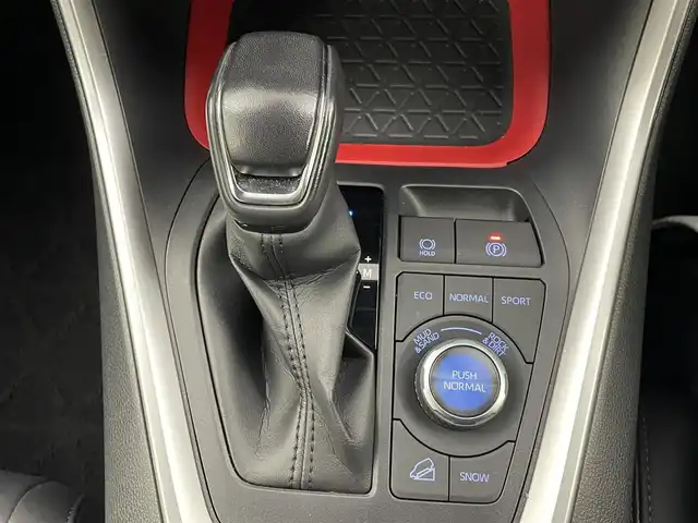 トヨタ ＲＡＶ４ アドベンチャー オフロードPKG 埼玉県 2021(令3)年 6.8万km アティチュードブラックマイカ ４WD/デジタルインナーミラー/純正９インチディスプレイオーディオナビ/DTV/BT/USB/トヨタセーフティーセンス/ブラインドスポットモニター/レーダークルーズコントロール/バックカメラ/ルーフレール/黒革シート/パワーシート/ドアバイザー/ドライブレコーダー前後/オートハイビーム/LEDオートライト/ビルトインETC/ＴＯＹＯＴＡグリル