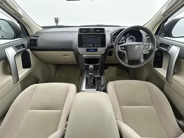 トヨタ ランドクルーザー プラド TX 熊本県 2018(平30)年 6.7万km ブラック 禁煙車　/前後ドライブレコーダー　/HDMI/USB/ビルトインＥＴＣ　/レーダークルーズコントロール/バックカメラ　/前後クリアランスソナー　/プリクラッシュセーフティ/レーンデェパーチャアラート/ダウンヒルアシスト　/パーキングアシスト/横滑り防止　/ヘッドライトウォッシャー/オートライト　/オートマチックハイビーム/フォグライト/スマートキー/プッシュスタート/スペアキー1本/保証書/取扱説明書