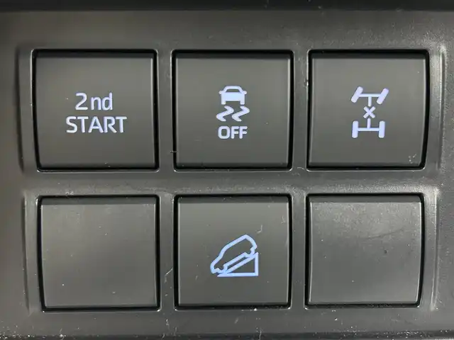 トヨタ ランドクルーザー プラド TX 熊本県 2018(平30)年 6.7万km ブラック 禁煙車　/前後ドライブレコーダー　/HDMI/USB/ビルトインＥＴＣ　/レーダークルーズコントロール/バックカメラ　/前後クリアランスソナー　/プリクラッシュセーフティ/レーンデェパーチャアラート/ダウンヒルアシスト　/パーキングアシスト/横滑り防止　/ヘッドライトウォッシャー/オートライト　/オートマチックハイビーム/フォグライト/スマートキー/プッシュスタート/スペアキー1本/保証書/取扱説明書