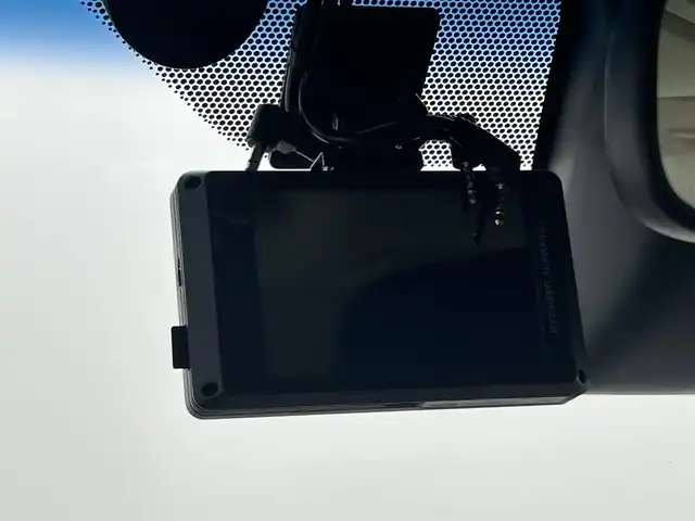 トヨタ ランドクルーザー プラド TX 熊本県 2018(平30)年 6.7万km ブラック 禁煙車　/前後ドライブレコーダー　/HDMI/USB/ビルトインＥＴＣ　/レーダークルーズコントロール/バックカメラ　/前後クリアランスソナー　/プリクラッシュセーフティ/レーンデェパーチャアラート/ダウンヒルアシスト　/パーキングアシスト/横滑り防止　/ヘッドライトウォッシャー/オートライト　/オートマチックハイビーム/フォグライト/スマートキー/プッシュスタート/スペアキー1本/保証書/取扱説明書