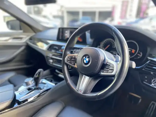 ＢＭＷ ５３０ｉ