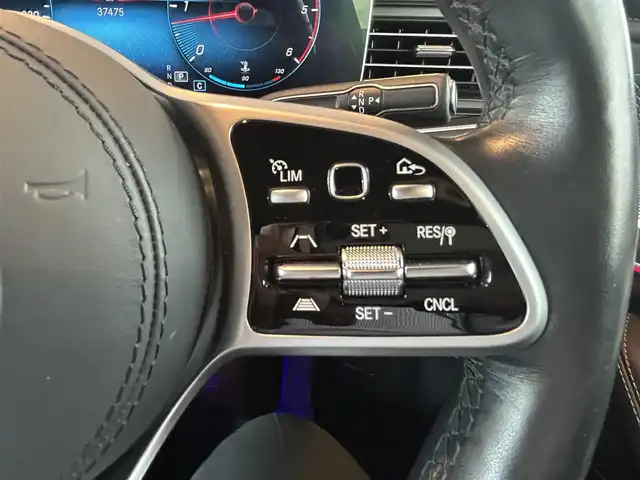 メルセデス・ベンツ ＧＬＳ４００ｄ 4マチック AMGライン 茨城県 2020(令2)年 3.8万km オブシディアンブラック MBUX/メルセデスミー/エアバランスパッケージ/パフュームアトマイザー/360°カメラ/フルセグTV/レーダーセーフティパッケージ/LKA/BSA/LCA/HUD/ステアアシスト/パノラミックスライディングルーフ/64色アンビエントライト/パワーバックドア/フットオープナー/ブルメスター/エアサス/キーレスゴー/ワイヤレススマホチャージャー/取説・保証書・スペアキー