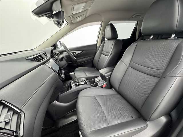 日産 エクストレイル ハイブリッド 20Xi 愛知県 2021(令3)年 2.5万km ブリリアントホワイトパール 純正９インチナビ　/（フルセグ/BT/CD/DVD） /プロパイロット/全方位モニター　/ブラインドスポットモニター　/コーナーセンサー　/衝突軽減システム　/ダウンヒルアシストコントロール/レーンキープ　/電動リアゲート　/前席パワーシート　/前席シートヒーター　/運転席エアーシート/ETC/純正AW