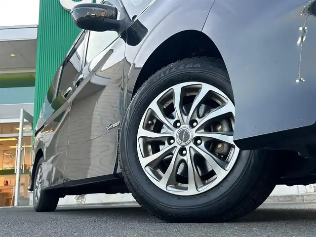 日産 セレナ ハイウェイスター 宮城県 2017(平29)年 4.5万km ダイヤモンドブラック ワンオーナー　/プロパイロット　/・エマージェンシーブレーキ/・車線逸脱警報/・踏み間違い衝突防止アシスト/・進入禁止標識検知/・自動運転技術/・車線逸脱防止支援システム/大型８インチナビ/・フルセグ/CD/DVD/Bluetooth　/純正後席モニター　/バックモニター　/快適パック　/ＬＥＤヘッドライト　/電動パーキングブレーキ/純正ドライブレコーダー　/ＥＴＣ　/両側電動スライドドア/フロアマット/社外アルミホイール/インテリジェントキー