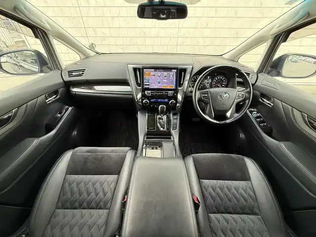 トヨタ アルファード S Cパッケージ 福岡県 2017(平29)年 5万km ブラック ALPINE10型メモリナビ(フルセグTV/CD/DVD/BT)バックモニターALPINE後席モニターWサンルーフコーナーセンサー電動リアゲート両側パワスラクルコンETCパワーシートハーフレザーシートハンドルヒーター純正LEDヘッドライト純正18インチアルミホイール純正フロアマット