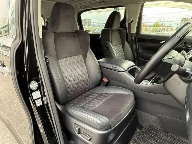 トヨタ アルファード S Cパッケージ 福岡県 2017(平29)年 5万km ブラック ALPINE10型メモリナビ(フルセグTV/CD/DVD/BT)バックモニターALPINE後席モニターWサンルーフコーナーセンサー電動リアゲート両側パワスラクルコンETCパワーシートハーフレザーシートハンドルヒーター純正LEDヘッドライト純正18インチアルミホイール純正フロアマット