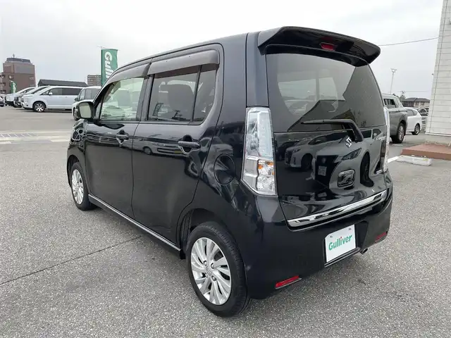 スズキ ワゴンＲ スティングレー X 石川県 2014(平26)年 7.4万km 黒 4WD/社外メモリーナビ/ワンセグTV/HIDヘッドライト/ETC/スマートキー/プッシュスタート/電動ミラー/レーダーブレーキ/Wエアバッグ