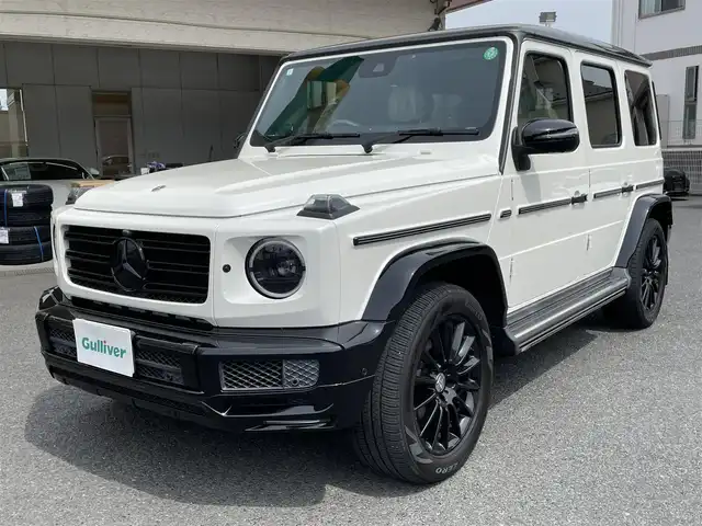 メルセデス・ベンツ ゲレンデヴァーゲン Ｇ４００ｄ マヌファクトゥーアエディション 神奈川県 2021(令3)年 1.6万km ダイヤモンドホワイト マヌファクトゥーアエディション/左右電動サイドステップ/ブラバスフロントスポイラー/ワンオーナー/AMGライン/ラグジュアリーパッケージ/レーダーセーフティパッケージ/アダプティブダンピング/サンルーフ/白革シート/ブルメスターサウンド/純正メモリーナビ・地デジTV/全方位カメラ/デジタルインナーミラー/純正USB/BT再生/ETC2.0/前席パワーシート/マッサージ機能付き/シートヒーター/エアシート/純正20インチAW/LEDヘッドライト/レーダークルーズコントロール/衝突軽減ブレーキ/LKA/BSM/標識検知/コーナーセンサー/パドルシフト/プッシュスタート/キーレスキー×2/R3/4/5/6年ディーラー整備記録/保証書・取説あり